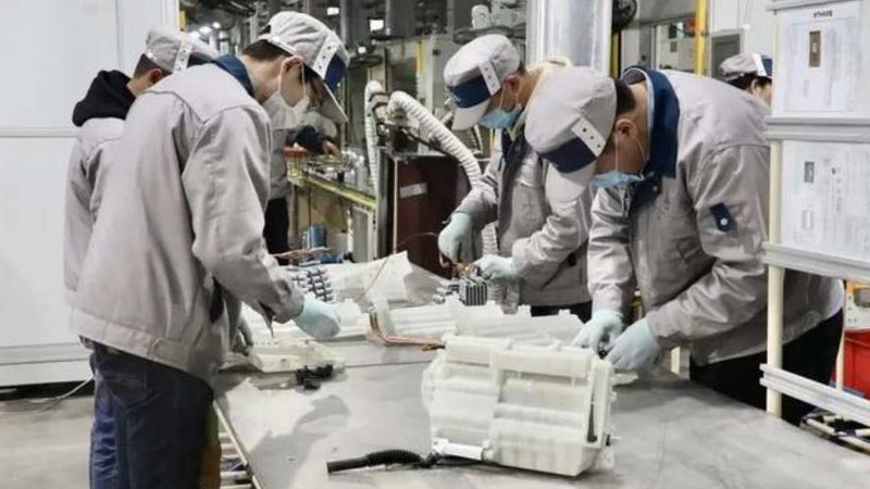 桌面机械手臂：选型参数背后的技术考量